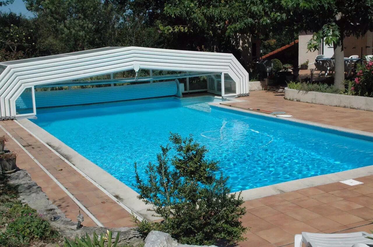 阳光棚游泳池